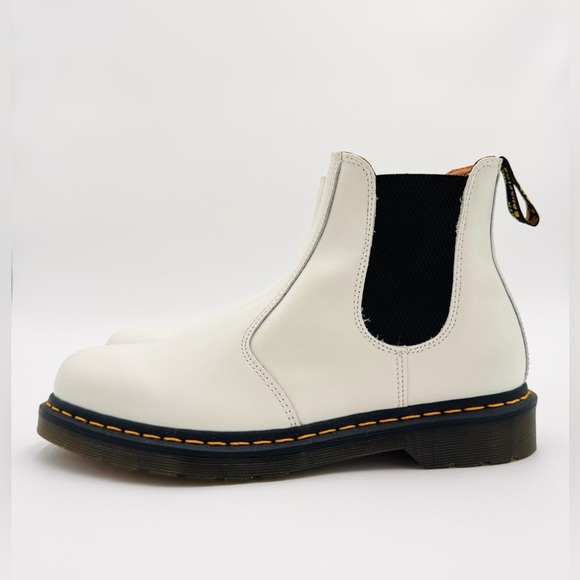 DR MARTENS Men’s 2976 Chelsea Boots – White Leather – NWT - Picture 1 of 6